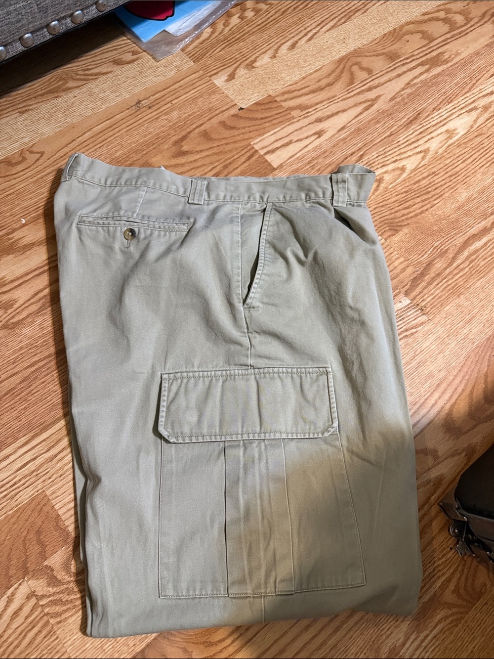 Men's nautica Khaki Cargo Pants - Classic Utility Style 42x34